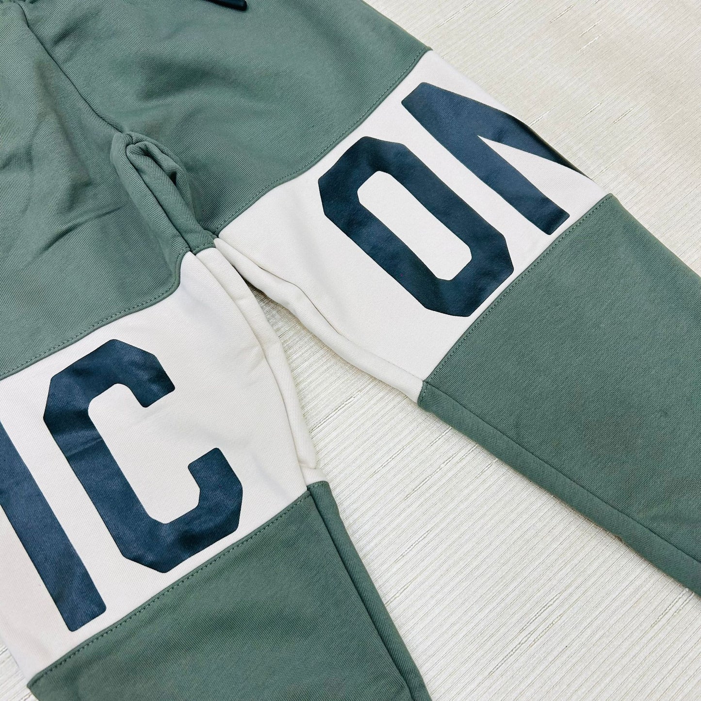 Pantaloni ICON