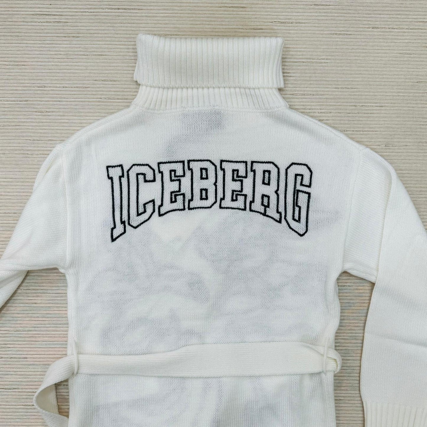 Abiti ICEBERG