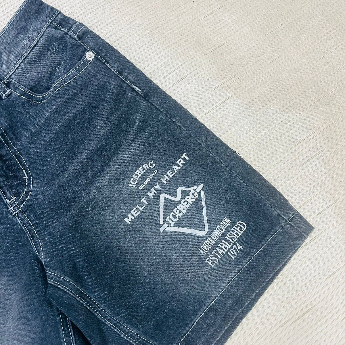 JEANS ICEBERG